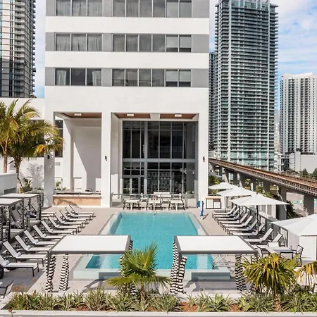 Hotel Element Miami Brickell